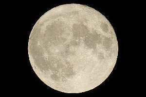 La Luna, el único satélite de nuestro planeta