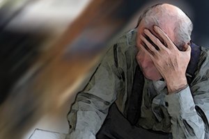 Los síntomas o manifestaciones características de la enfermedad de Alzheimer
