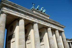 La Puerta de Brandenburgo, en Berlín, de estilo neoclásico