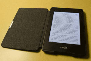Lector electrónico o ereader, dispositivo móvil para leer ebooks